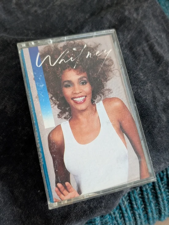 Whitney Houston 1987 Whitney Cassette Tape Excellent Vintage - Picture 1 of 6